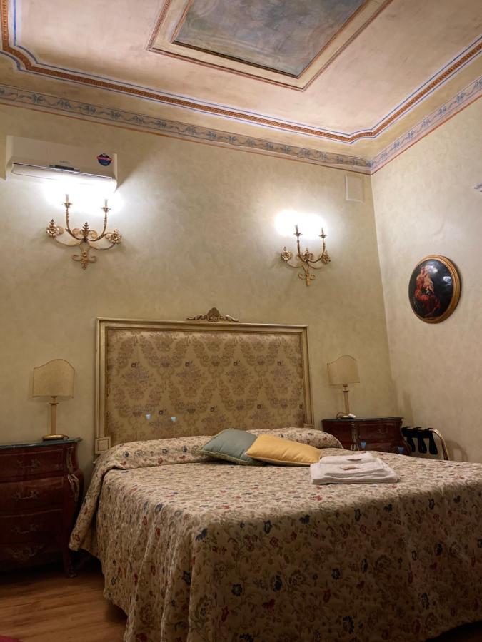 Antica Dimora Isernia Aparthotel Buitenkant foto